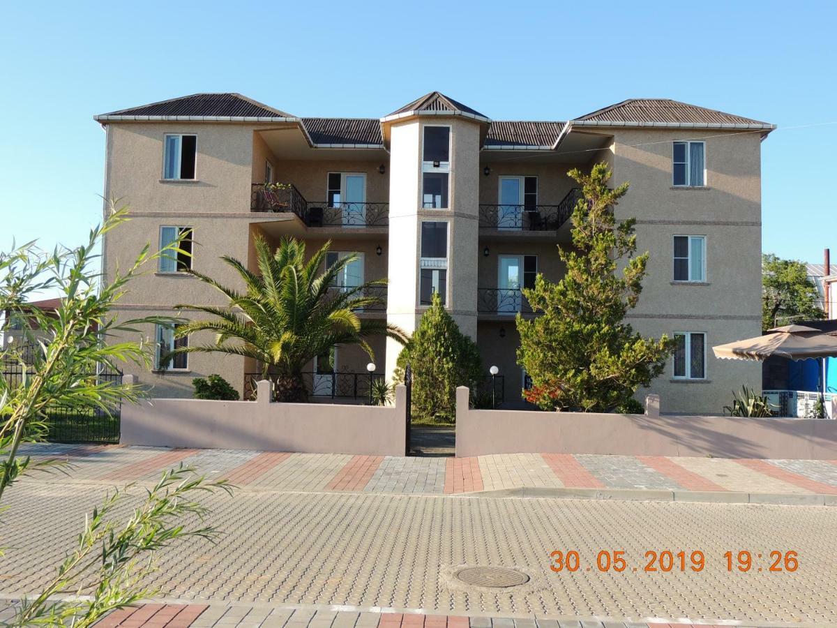 Nika Inn Kobuleti Extérieur photo